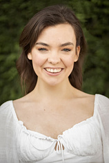 picture of actor Chloé Hayden