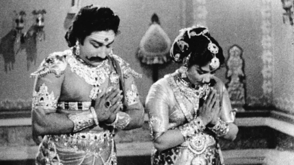 Sivaji Ganesan en veerapandiya-kattabomman