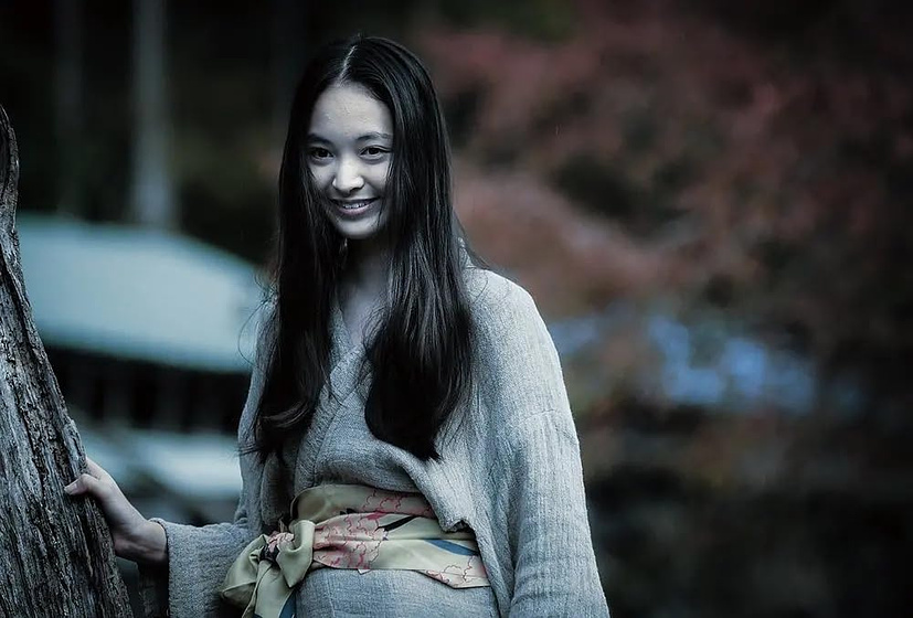 Hina Miyano en Howling Village