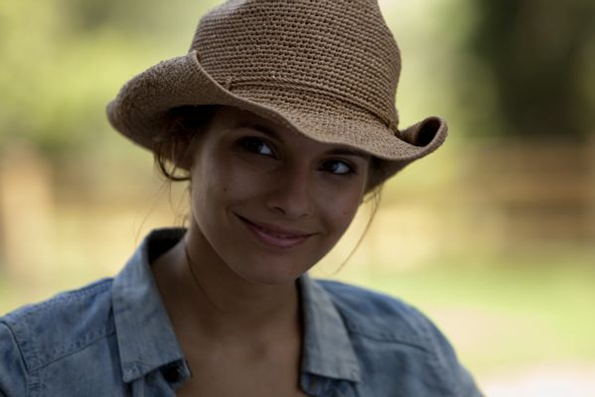 Caitlin Stasey en Mañana, cuando la guerra empiece
