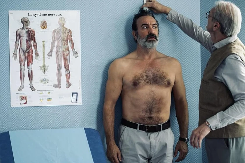 Jean Dujardin y Serge Swysen en el-hombre-menguante