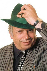 photo of person George Melly