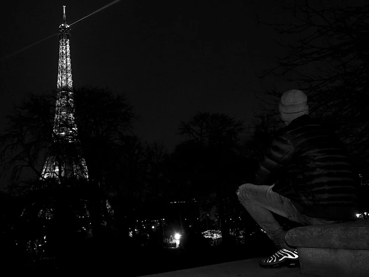 Imagen de obscure-night-ain-t-i-a-child
