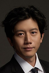 picture of actor Mo Tzu-Yi