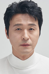 picture of actor Sung-jae Lee
