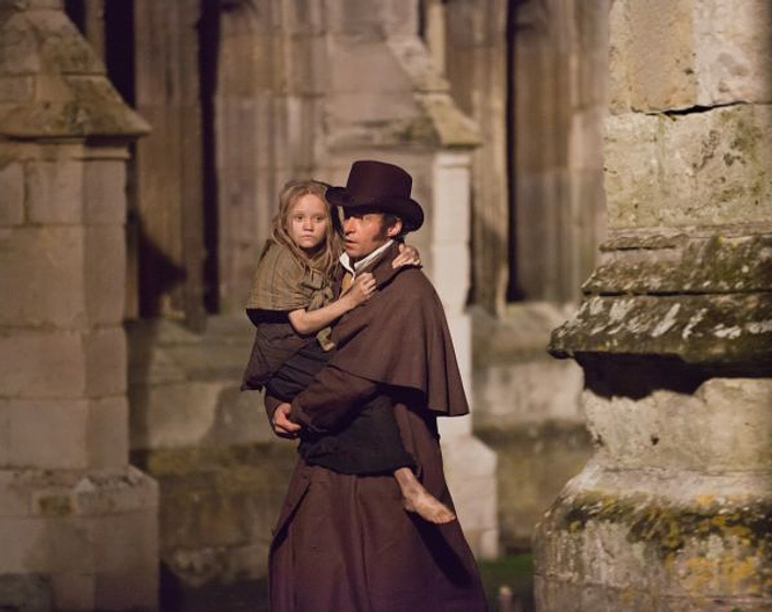 Hugh Jackman y Isabelle Allen en Los Miserables