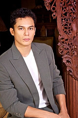 picture of actor Rocky Salumbides