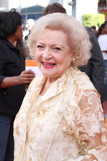 Betty White en Lorax: En busca de la trúfula perdida (Premiere en USA. Febrero 2012)