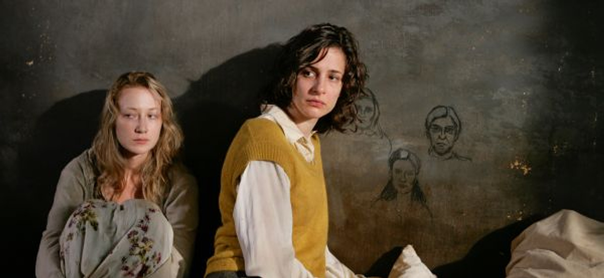Zana Marjanovic y Dzana Pinjo en En tierra de sangre y miel