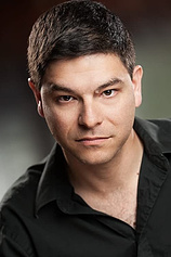 picture of actor Josh Byer