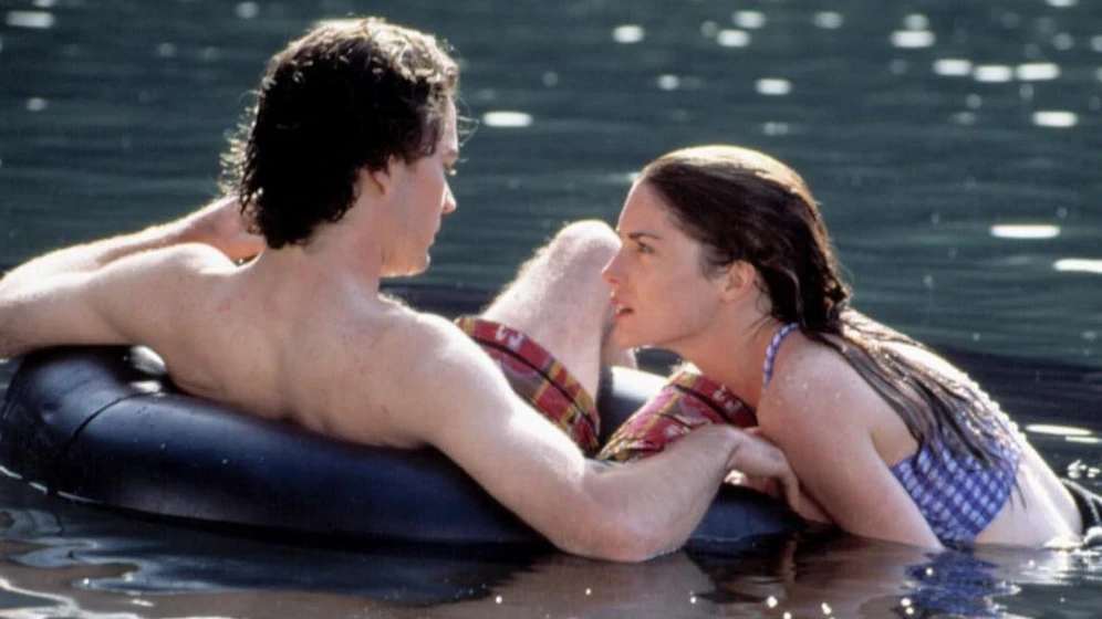 Lara Flynn Boyle y Timothy Hutton en la-suplente-ambicion-fatal
