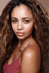 picture of actor Vanessa Morgan