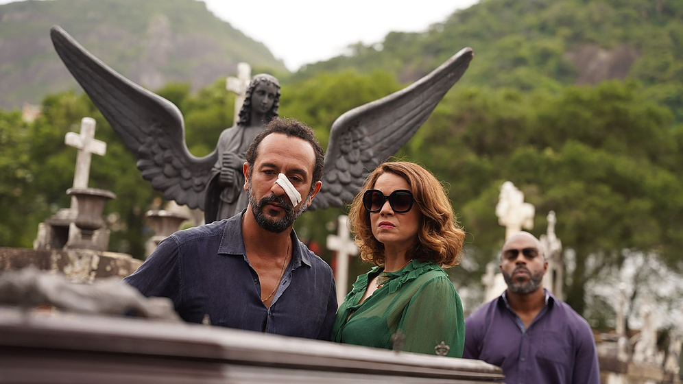Irandhir Santos y Leandra Leal en Carnival is Over