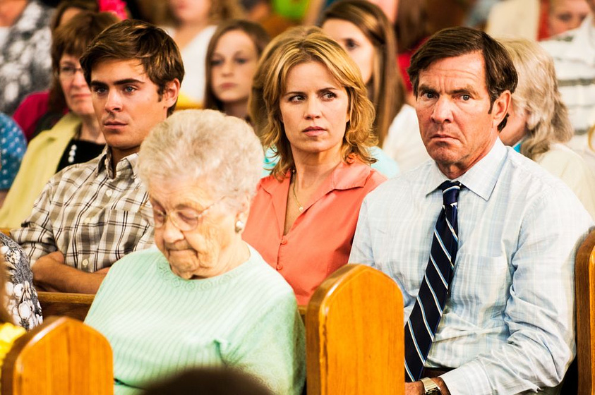 Dennis Quaid, Kim Dickens y Zac Efron en A Cualquier Precio