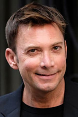 picture of actor Joel Kirby