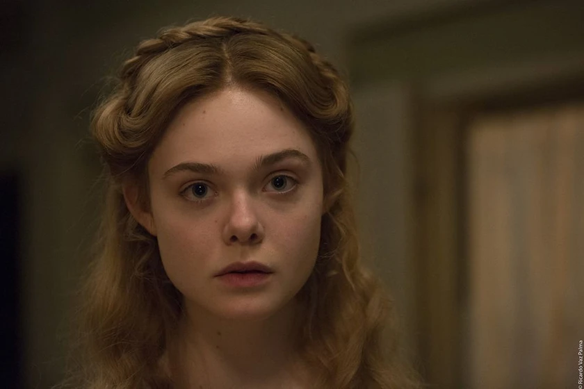 Elle Fanning en mary-shelley