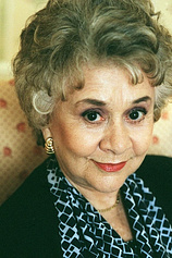photo of person Joan Plowright