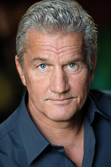 picture of actor Eric Pierpoint