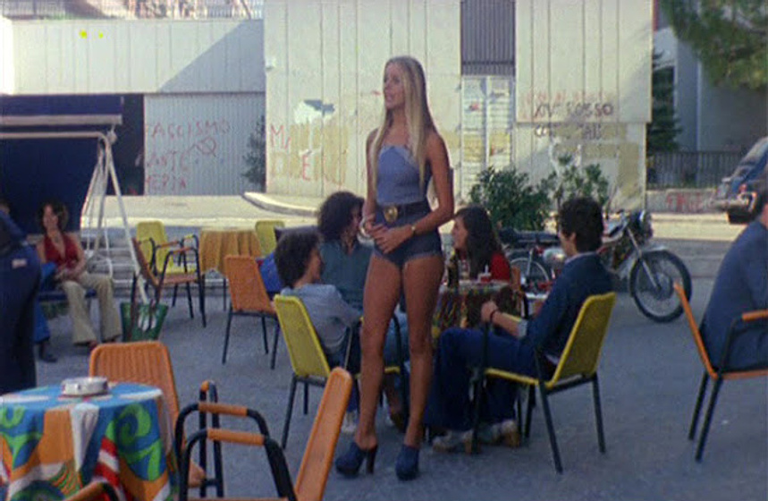 Gloria Guida en blue-jeans