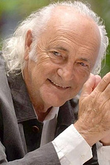 photo of person Amancio Prada