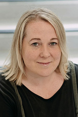 picture of actor Clare Barrett