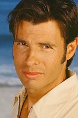 picture of actor Hank Cheyne