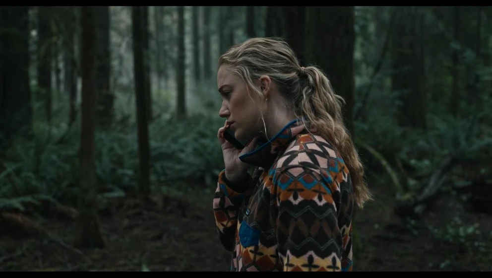 Maika Monroe en significant-other