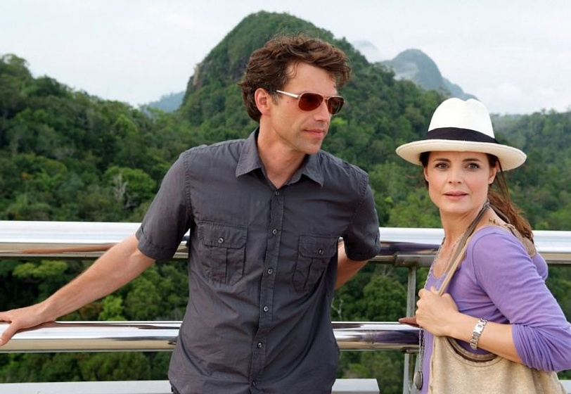 Johannes Brandrup y Elisabeth Lanz en Dream Hotel: Malasia