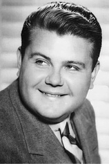 picture of actor Maynard Holmes