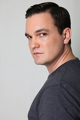 picture of actor Chris Buckley