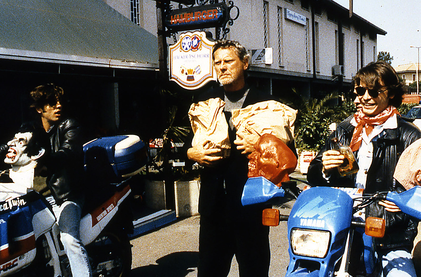 Donald O'Brien en Return from Death: Frankenstein 2000