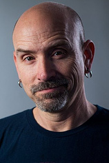 photo of person Eli Cross