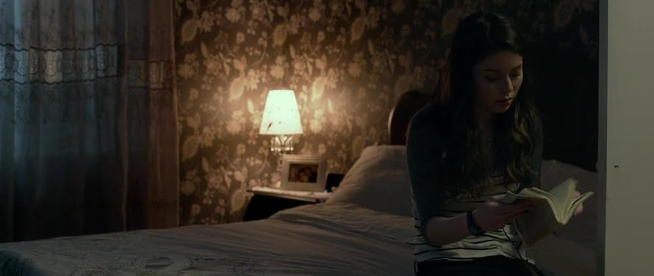 Miranda Cosgrove en presencias-misteriosas