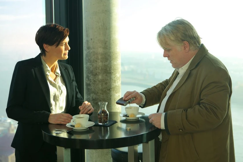 Philip Seymour Hoffman y Robin Wright en el-hombre-mas-buscado
