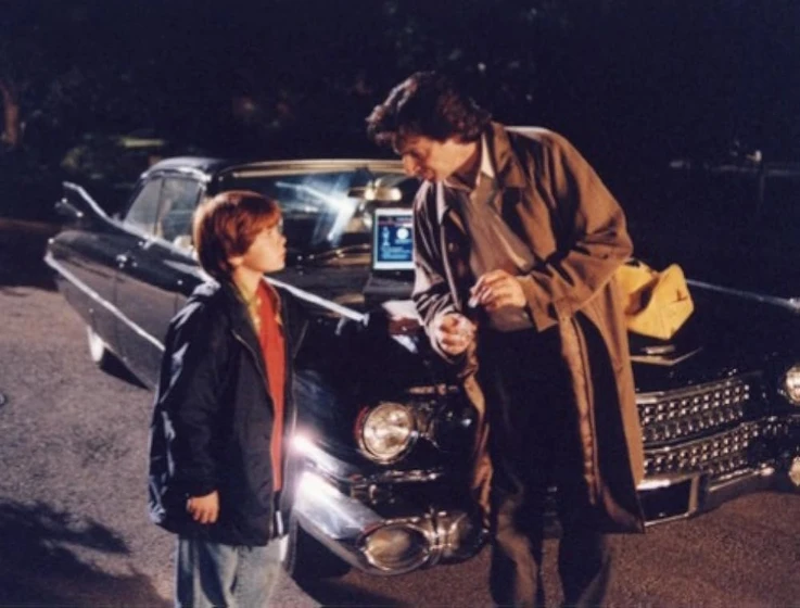 Robert Carradine y Myles Jeffrey en un-vampiro-para-mama