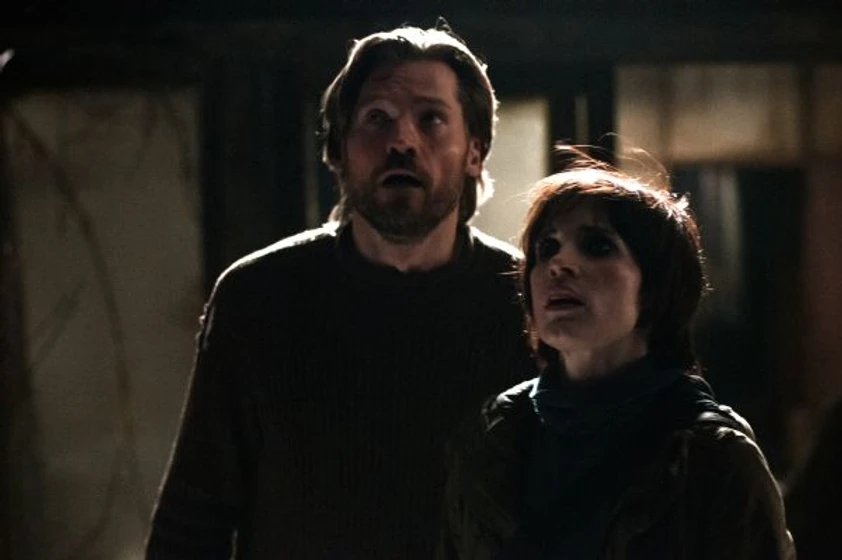 Nikolaj Coster-Waldau y Jessica Chastain en mama-2013