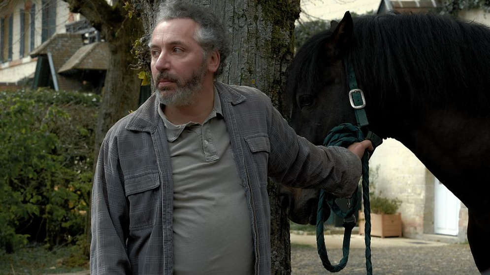 Pio Marmaï en Zoe y Tempestad