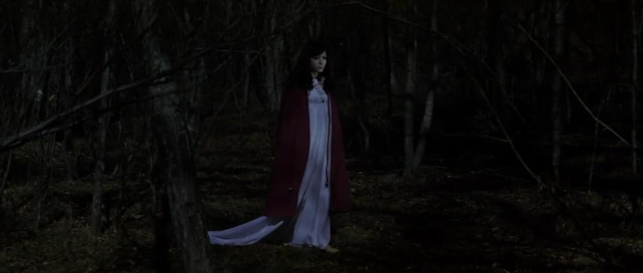 Sanae Emi en el-lago-de-dracula