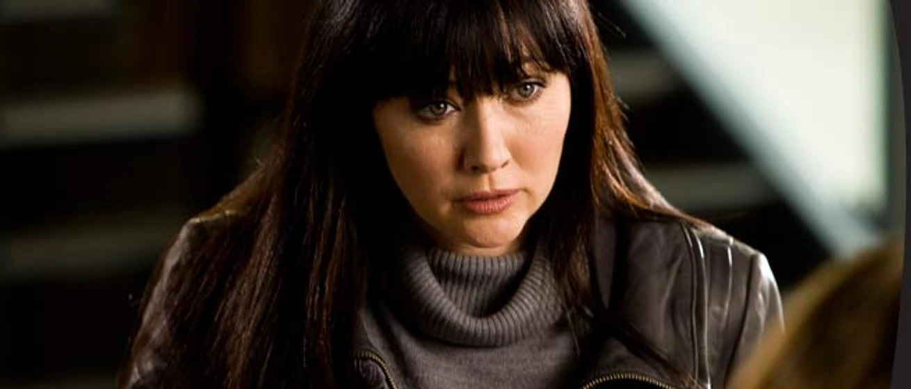 Shannen Doherty en encuentro-con-el-peligro