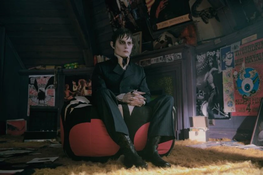 Johnny Depp en Sombras tenebrosas