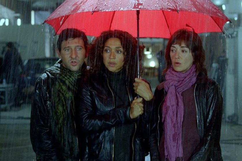 Vicenta N'Dongo, Ágata Roca y Paul Berrondo en V.O.S.