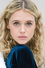 picture of actor Sofia Oxenham