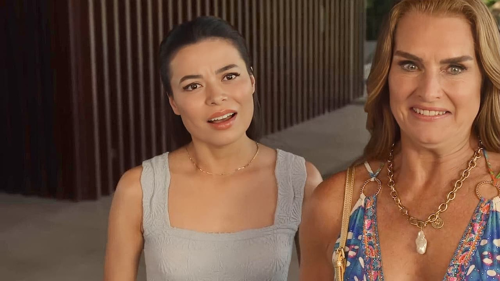 Brooke Shields y Miranda Cosgrove en La Madre de la Novia