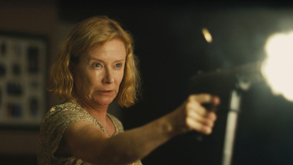 Eve Plumb en Blue ruin