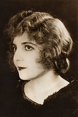 picture of actor France Dhélia