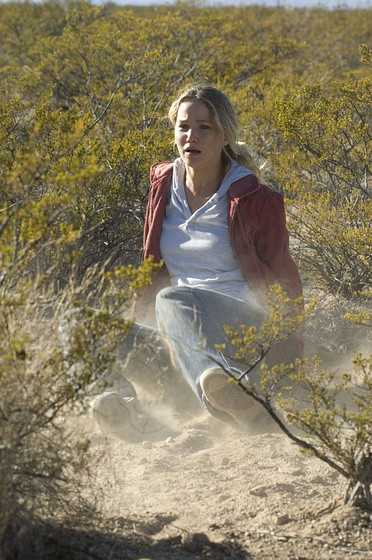 Jennifer Lawrence en Lejos de la tierra quemada