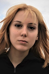 picture of actor Nola Blossom