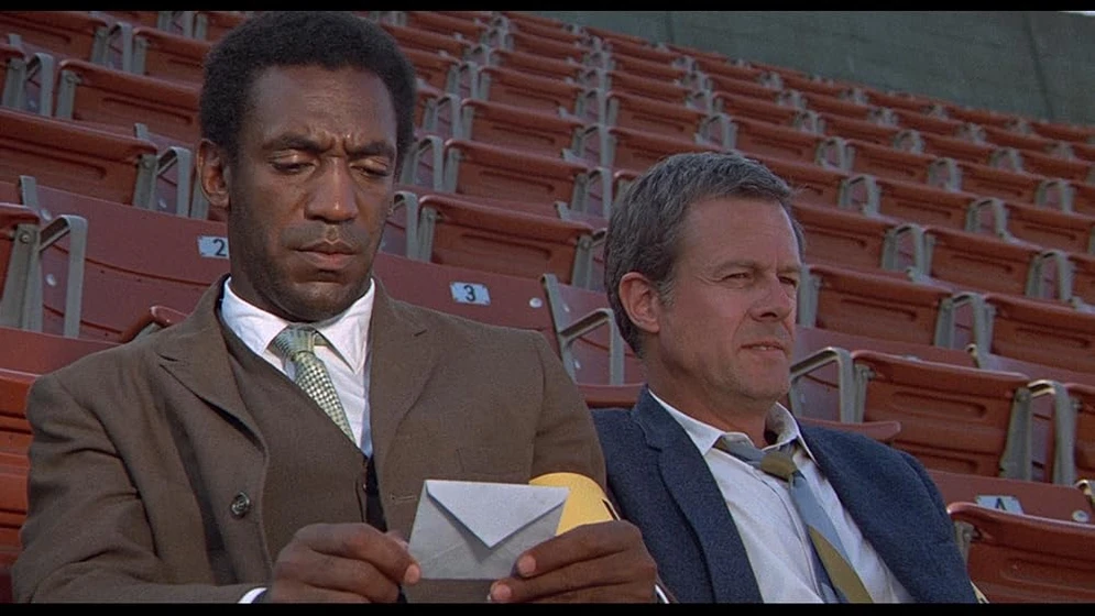 Bill Cosby y Robert Culp en el-rastro-de-un-suave-perfume