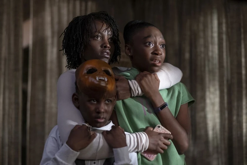 Lupita Nyong'o, Shahadi Wright Joseph y Evan Alex en Nosotros
