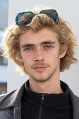 picture of actor Mil Sinaeve